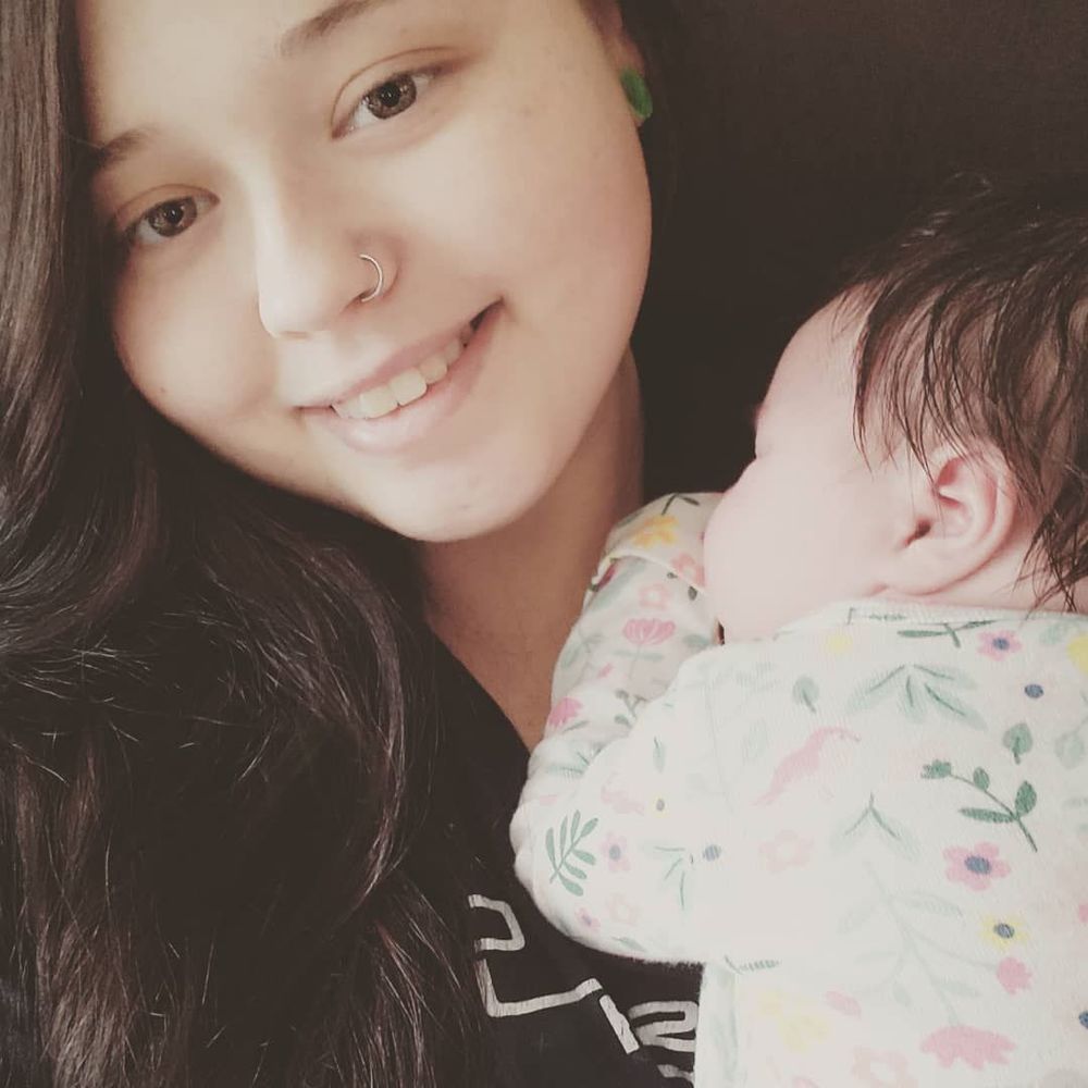 Meet your Posher, Danielle